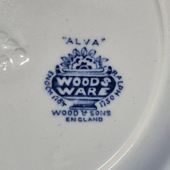 Vintage Alva Dinner Pate by Wood & Sons Ware Made in England - Picture 3 of 4